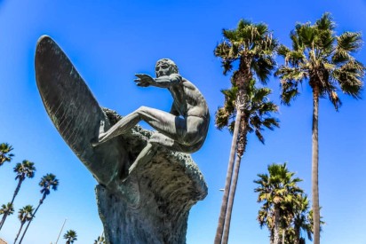 HBStatue: Surf city Huntington Beach statue